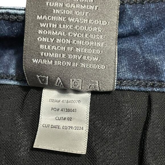 Torrid Womens 10-14 (30X29) Trio Fit Slim Boot Limitless Stretch Dark Blue Denim - Picture 9 of 14